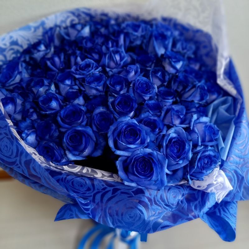 沖縄でプロポーズ用の青バラの花束108本│沖縄のオンライン花屋